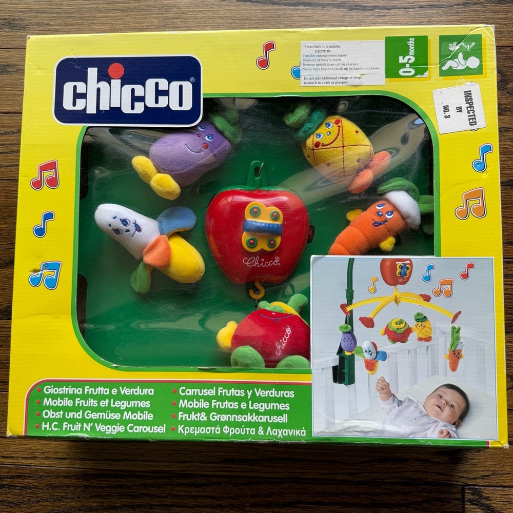 VHTF CHICCO COT MOBILE CAROUSEL FRUIT N’ VEGGIE MUSICAL BABY NEW IN BOX